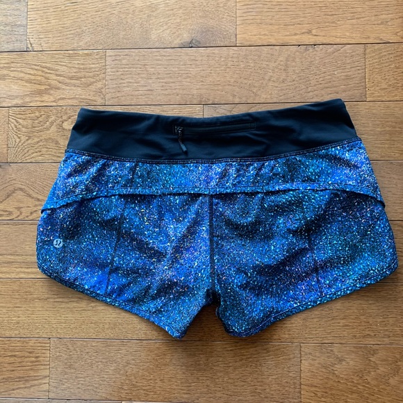🔥Lululemon Speed Shorts-Strive Multi/Mermaid🔥 - Picture 6 of 16